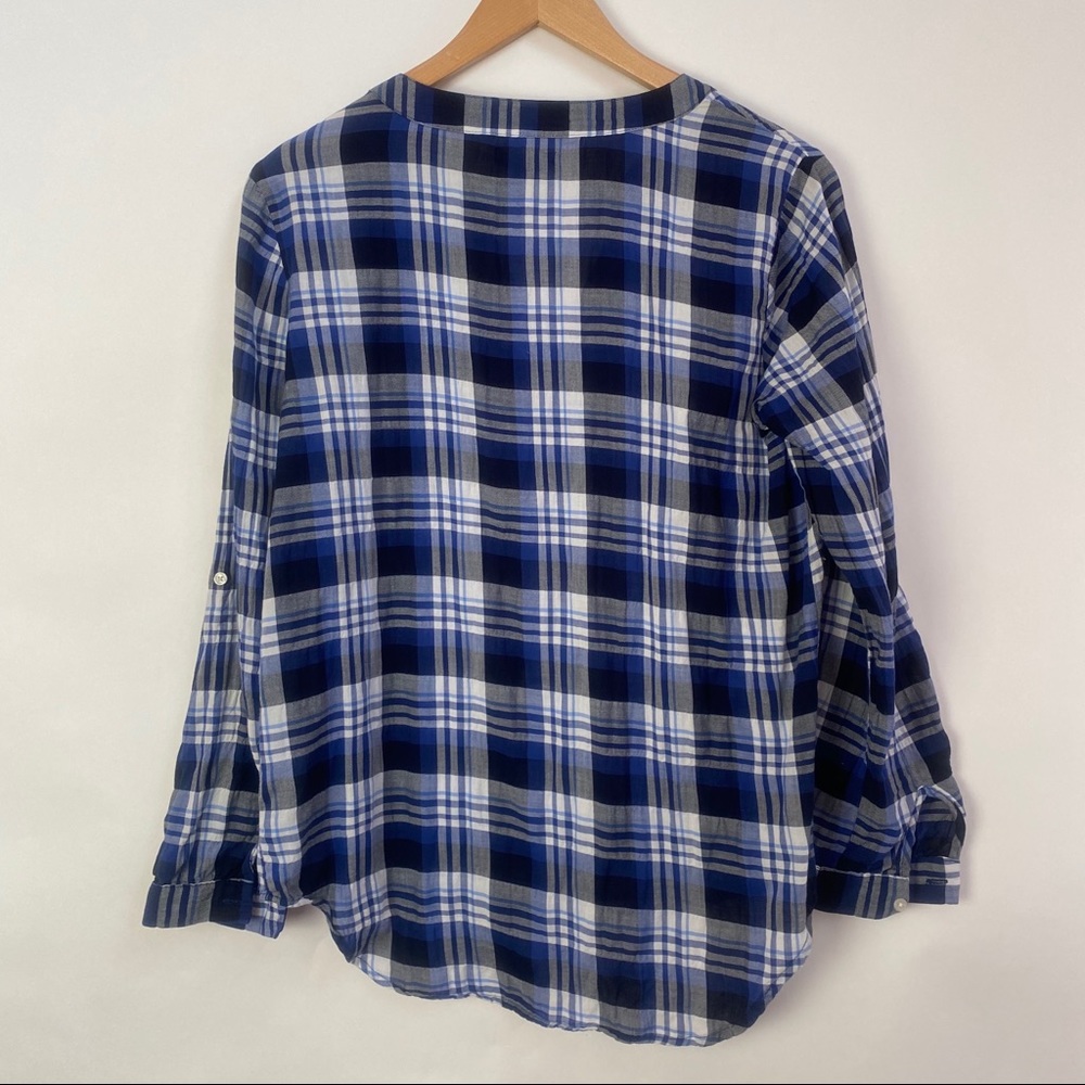 Gap Blue and White Plaid Flannel Hi Low Top - Picture 8 of 8